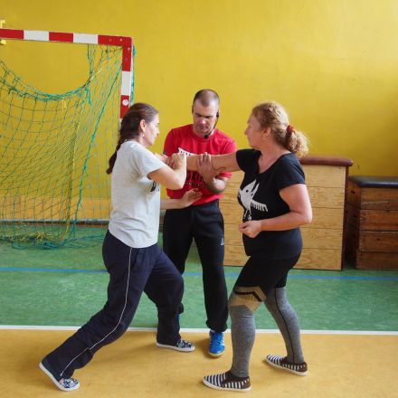  Kurs Samoobrony 2017 BACKFIST Częstochowa_32