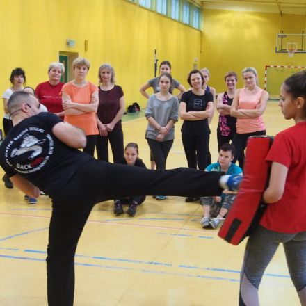  Kurs Samoobrony 2017 BACKFIST Częstochowa_40