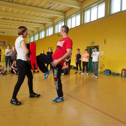  Kurs Samoobrony 2017 BACKFIST Częstochowa_52